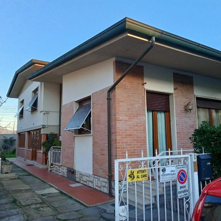 Vacanze A Viareggio Extérieur photo